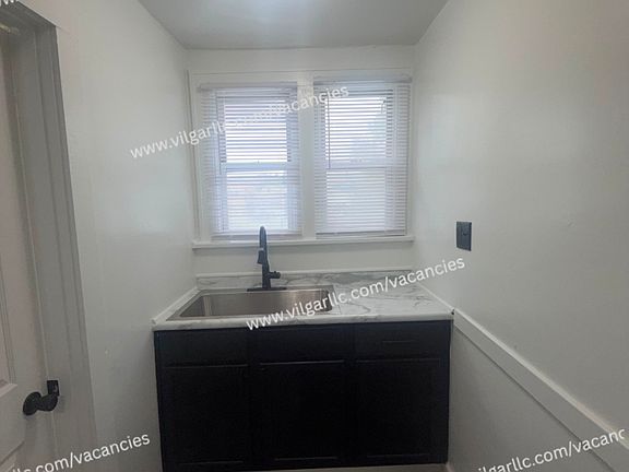 4th image of 5035 Tod Ave APT 2