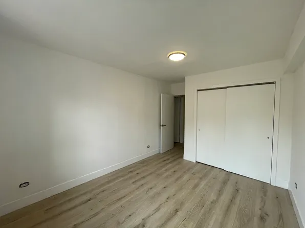 3178 Nostrand Avenue image 29 of 30