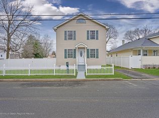 33 Peach St, Tinton Falls, NJ 07724