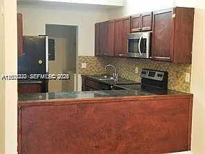 Woodscape Townhomes Condo — Photo 3