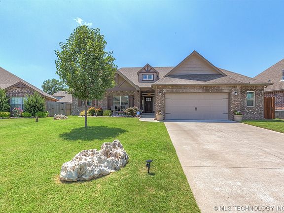2nd image of 13506 S Oak Ct