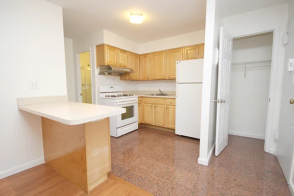 Rented by Modern Spaces | media 1