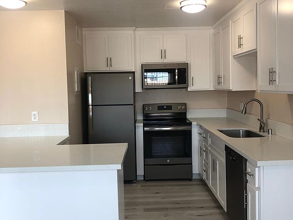 2nd image of 1611 Cormorant Way APT 2