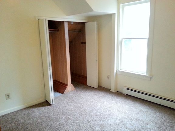 5th image of 5 Carlton St