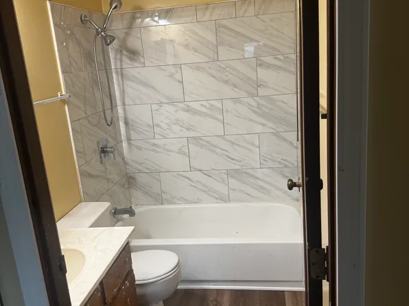 4999 Mercedes Dr APT 5, Liberty Township, OH 45011