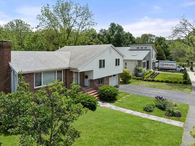 25 Brandeis Rd, Newton, MA, 02459