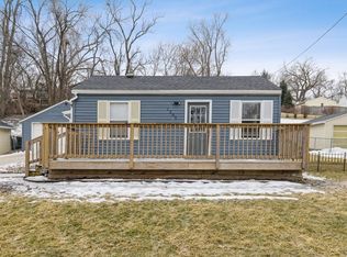 1204 Spring St, Des Moines, IA 50315