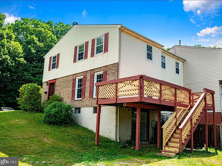 15 Burnsway Ct #9G — Photo 30