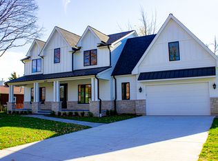 1835 Central Rd, Glenview, IL 60025