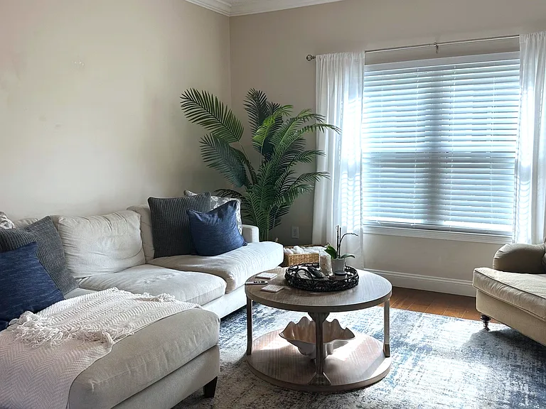1601 Nectarine St #J4 — Photo 8