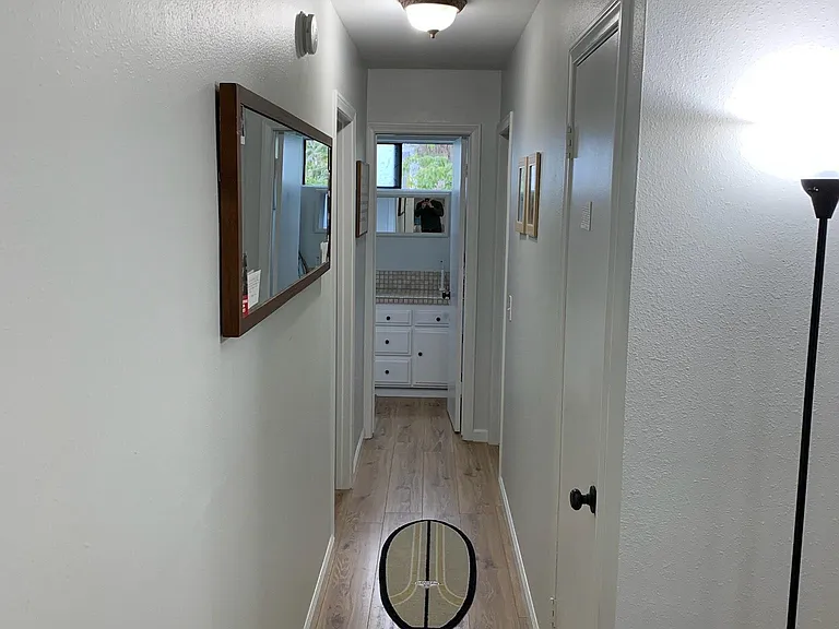 3215 Fairview Dr — Photo 6