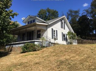 313 7th St, Ripley, WV 25271