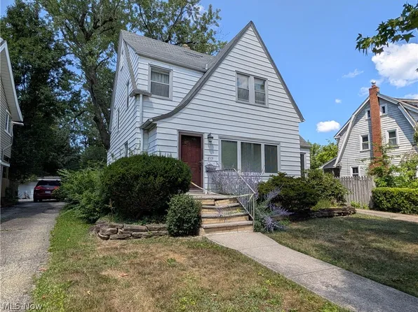 4009 Ardmore Rd, Cleveland Heights, OH 44121