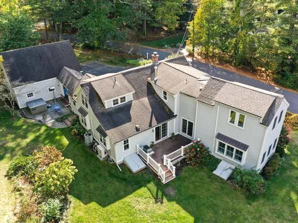 234 Courtland St, Holliston, MA 01746