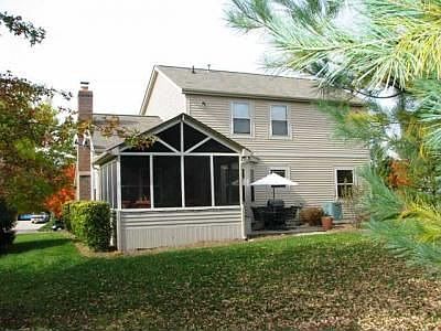3rd image of 865 Brookside Dr