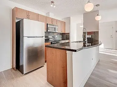 101 Village Hts SW #1 — Photo 8