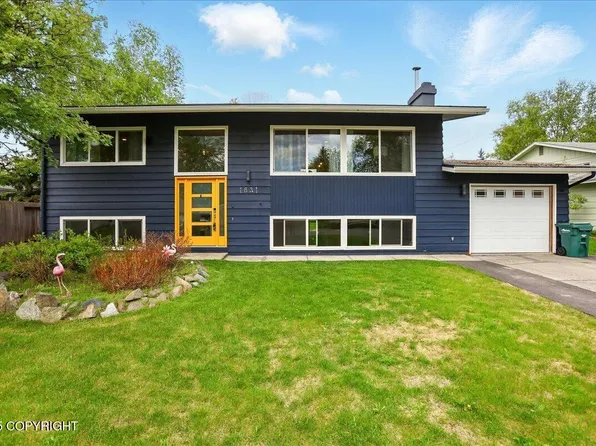 1831 S Salem Dr, Anchorage, AK 99508