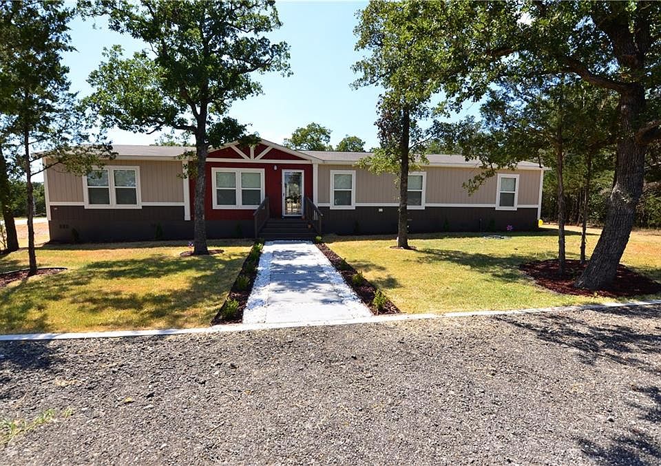 1st image of 102 Alder Dr
