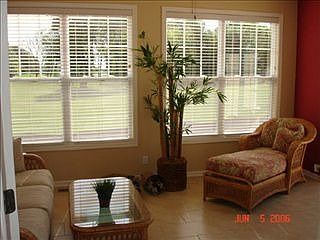 4th image of 1536 Meadowlark Ln