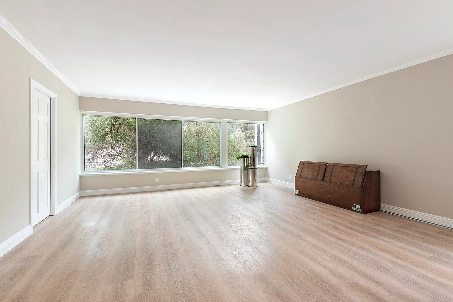 2 bed, 1312 sqft, $3,900 — Photo 4