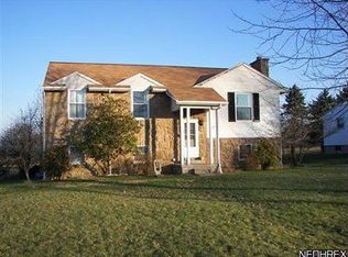579 Walnut St, Leetonia, OH 44431