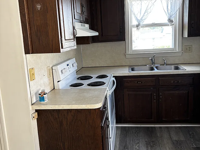 459 W Main St #2 — Photo 1