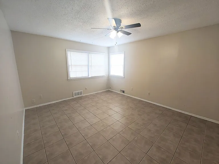 PM2 - 1310 65th Drive — Photo 8