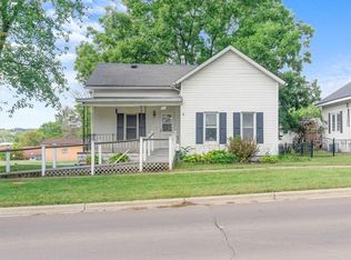 217 N Alanthus Ave, Stanberry, MO 64489