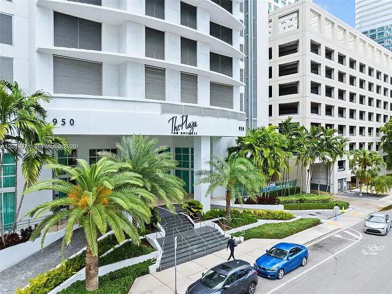 950 Brickell Bay Dr #5506 — Photo 23