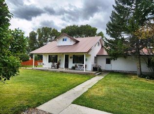 1800 Blacktail Rd, Dillon, MT 59725