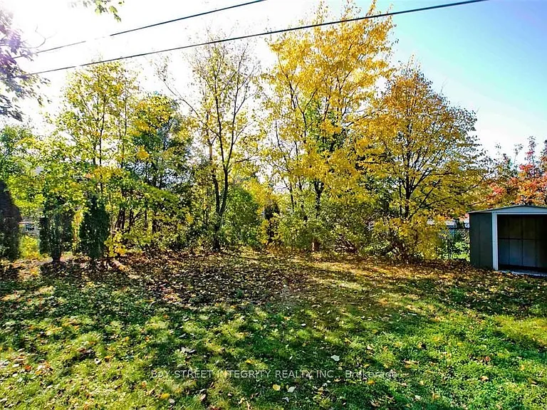 60 Hesketh Ct — Photo 22