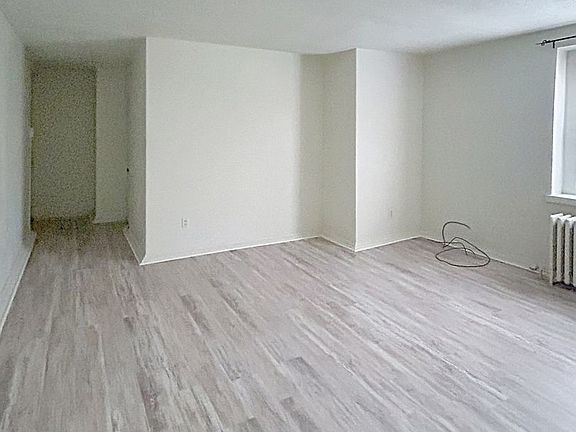 2nd image of 169 College Ave APT 3