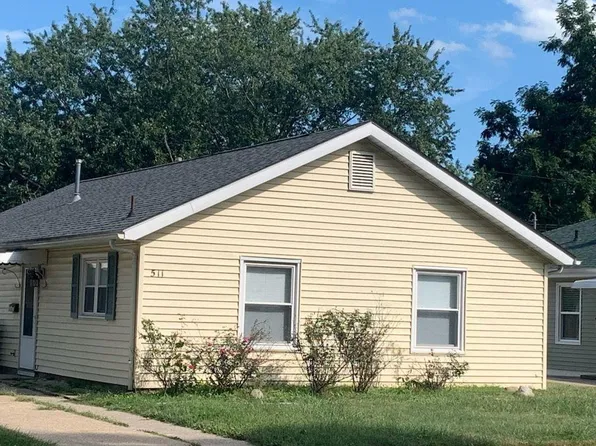 511 C St, La Porte, IN 46350
