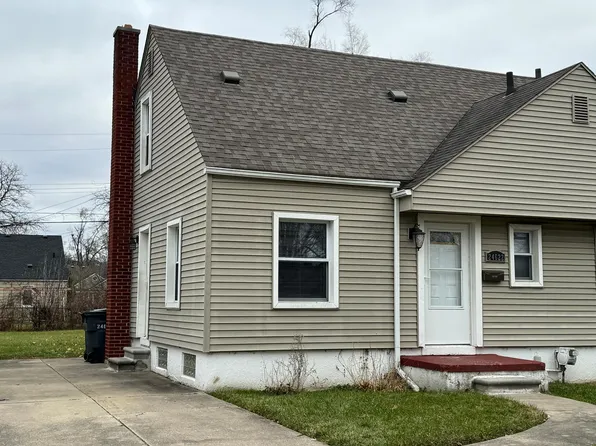 24622 Cloverlawn St, Oak Park, MI 48237