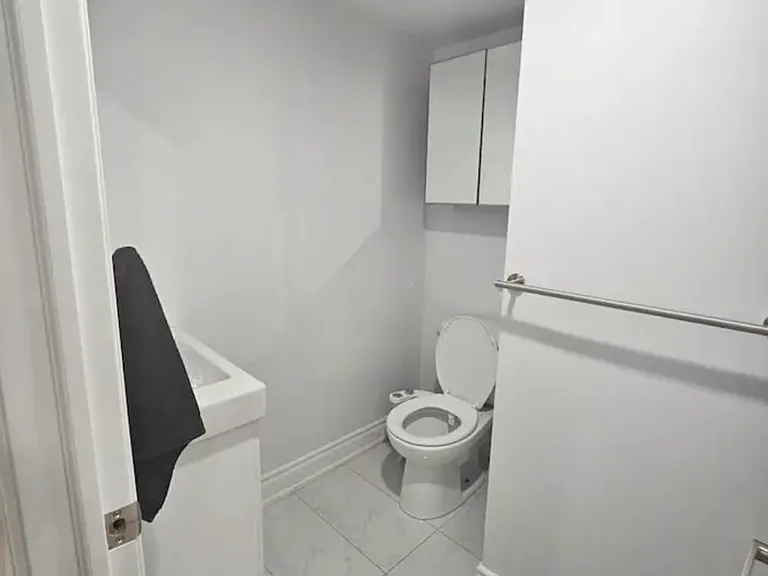 54 Baycliffe Dr #2 — Photo 10