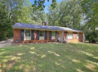 5510 Mecklenburg Rd, Greensboro, NC 27407