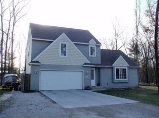 1496 Reeths Ct, Muskegon, MI 49445