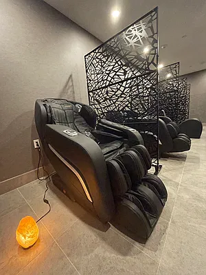 Rented by City Vista Inc | media 6