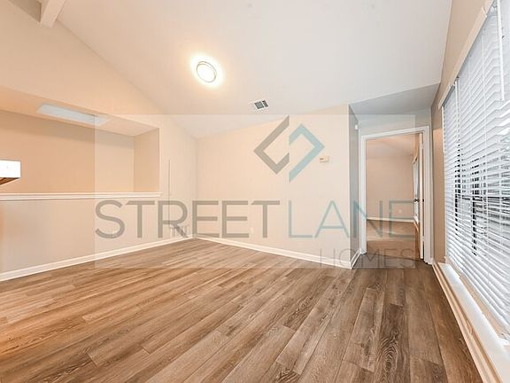 4th image of 1729 Palo Alto Dr