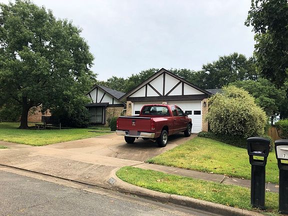 2nd image of 703 Dickey Dr