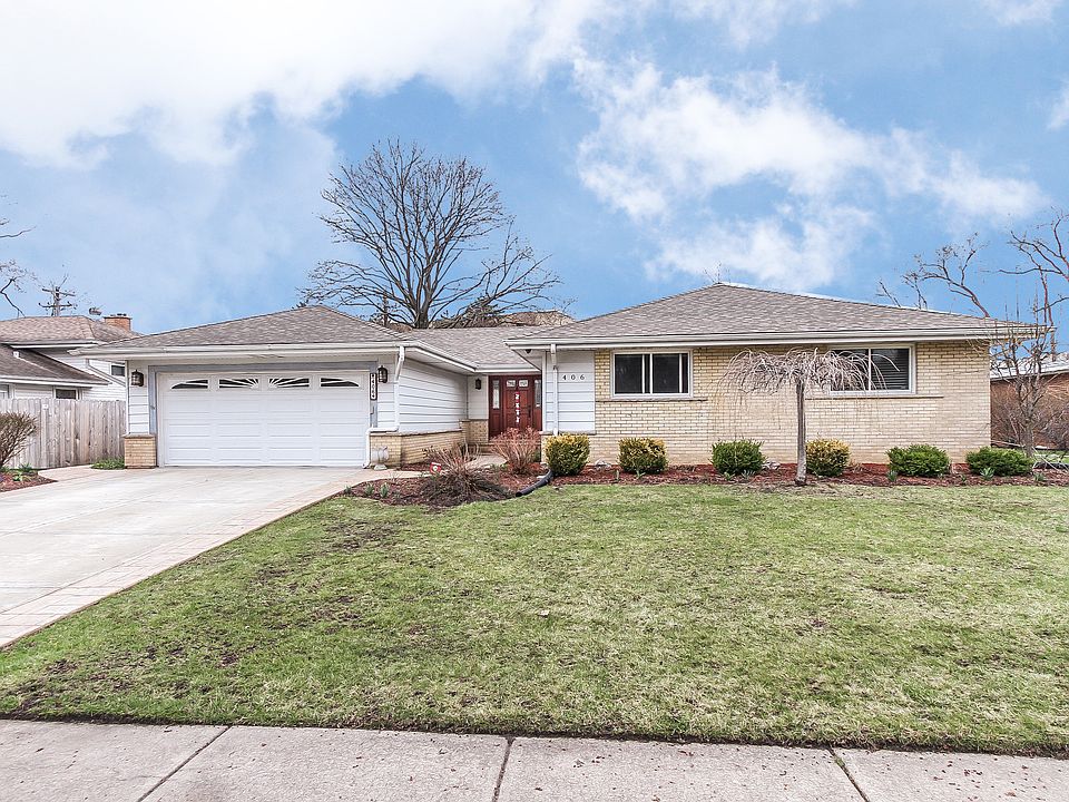 1st image of 406 N Willow Wood Dr