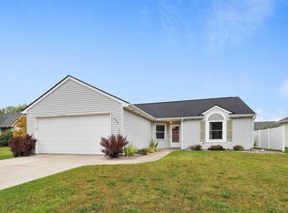 606 Plainfield Dr, Fort Wayne, IN