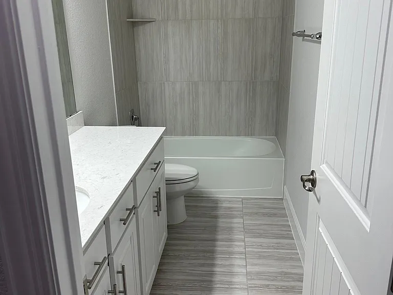 865 Spinnaker Loop — Photo 23