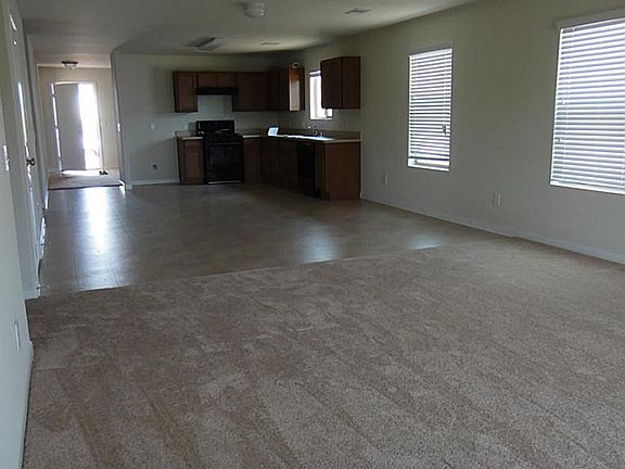 3rd image of 1931 Helvick Blvd