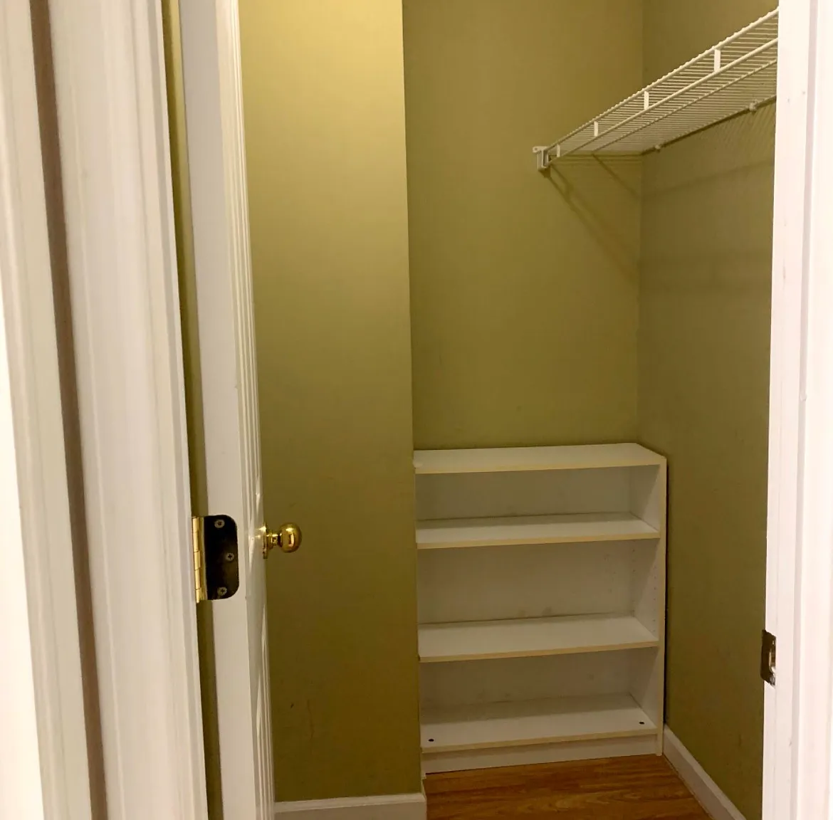 Abbotts Mill Dr, Johns Creek — Photo 2