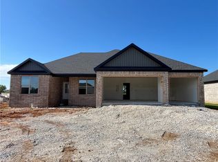 7735 Scenic Valley Ave, Springdale, AR 72762