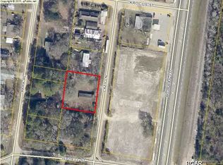 17919 Lazy Ln, Fountain, FL 32438