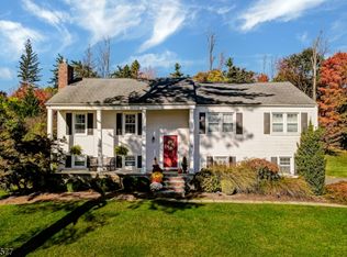 76 Keats Rd, Basking Ridge, NJ 07920