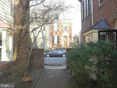 1st image of 213 S Fayette St