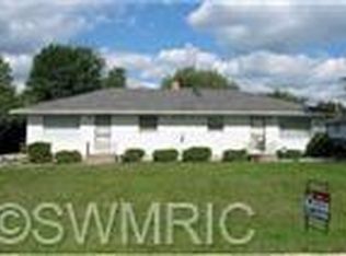 1023 Koster St, Jenison, MI 49428